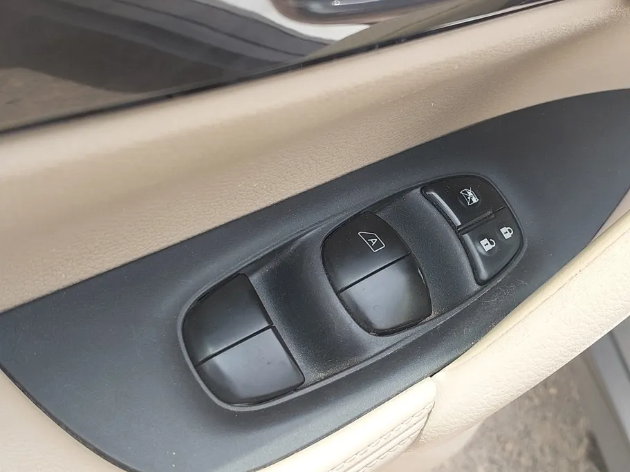 نيسان أكس تريل S 7 Seats 2021 