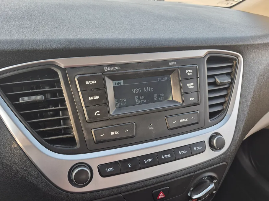 2023 Hyundai Accent Smart 