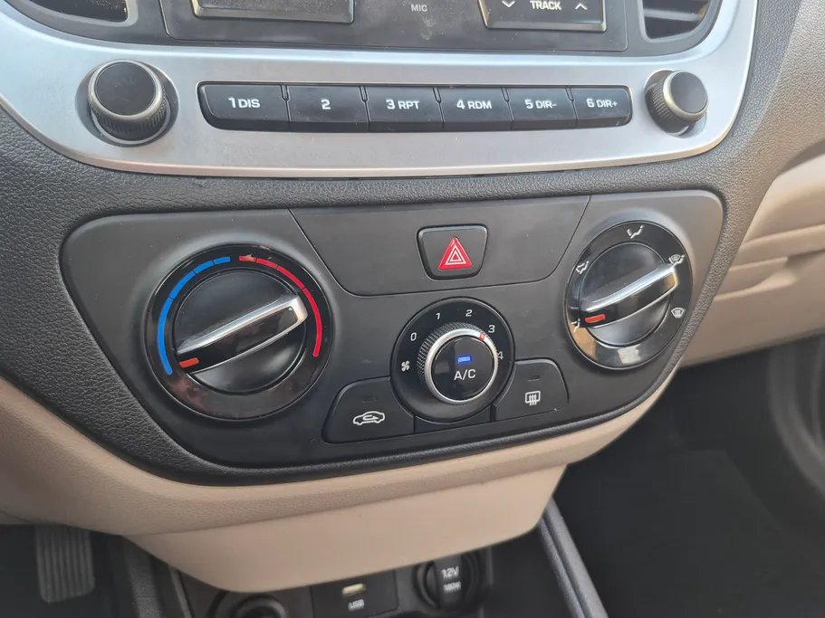 2023 Hyundai Accent Smart 