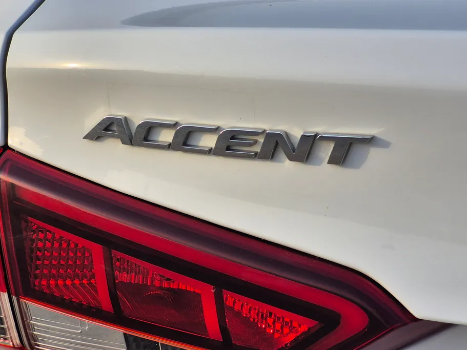 2023 Hyundai Accent Smart 