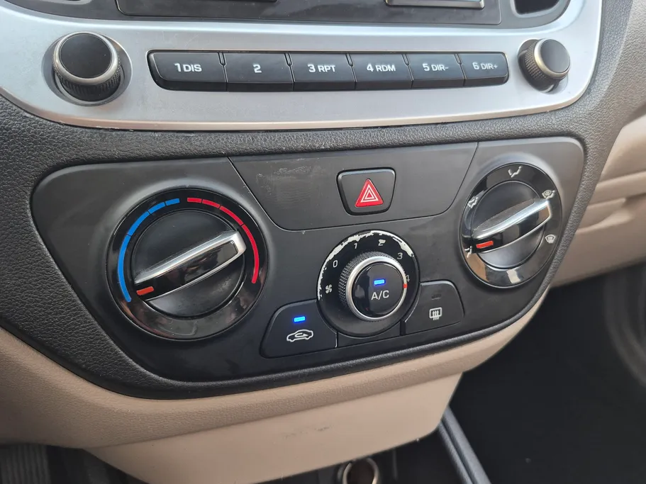 2023 Hyundai Accent Smart 