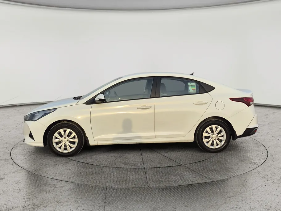 2023 Hyundai Accent Smart 