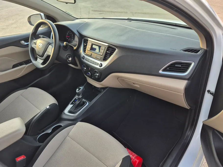 2023 Hyundai Accent Smart 