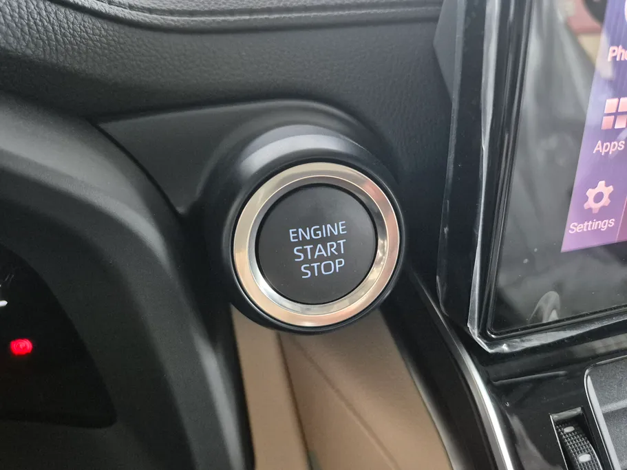 2025 Toyota Land Cruiser GXR2 