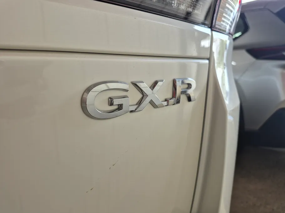 2025 Toyota Land Cruiser GXR2 