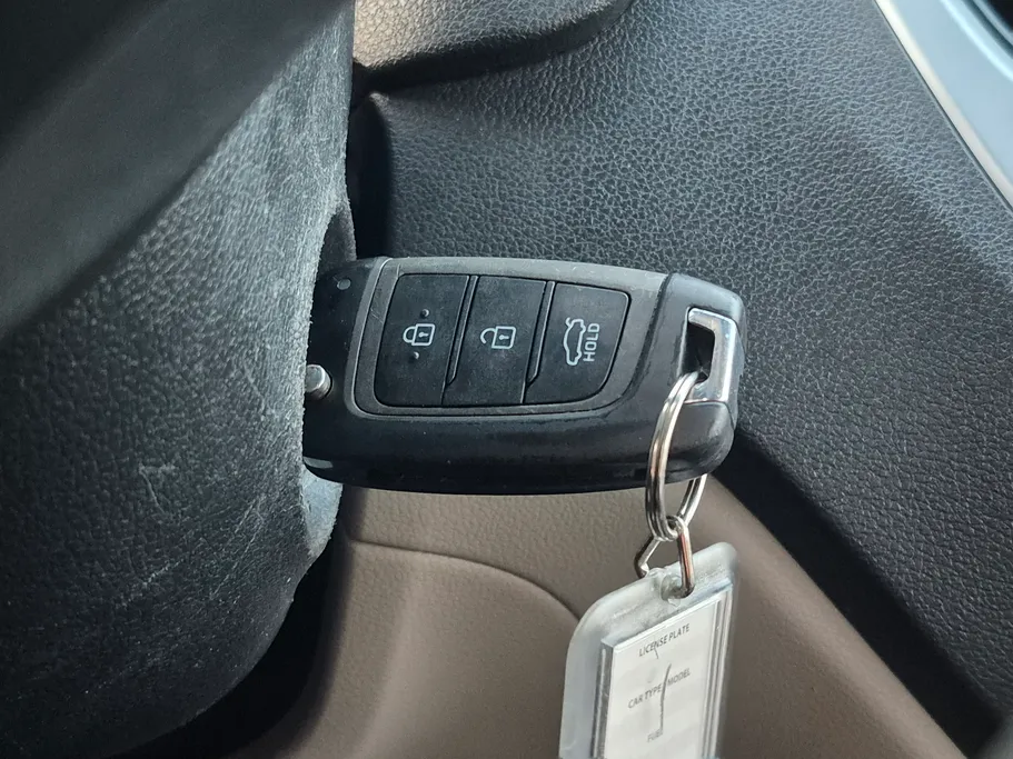 2023 Hyundai Accent Smart 