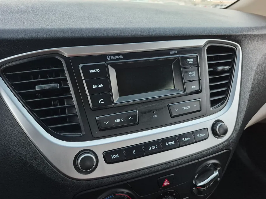 2023 Hyundai Accent Smart 