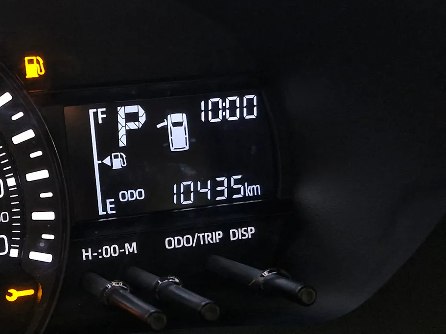 2023 Toyota Yaris  Y 