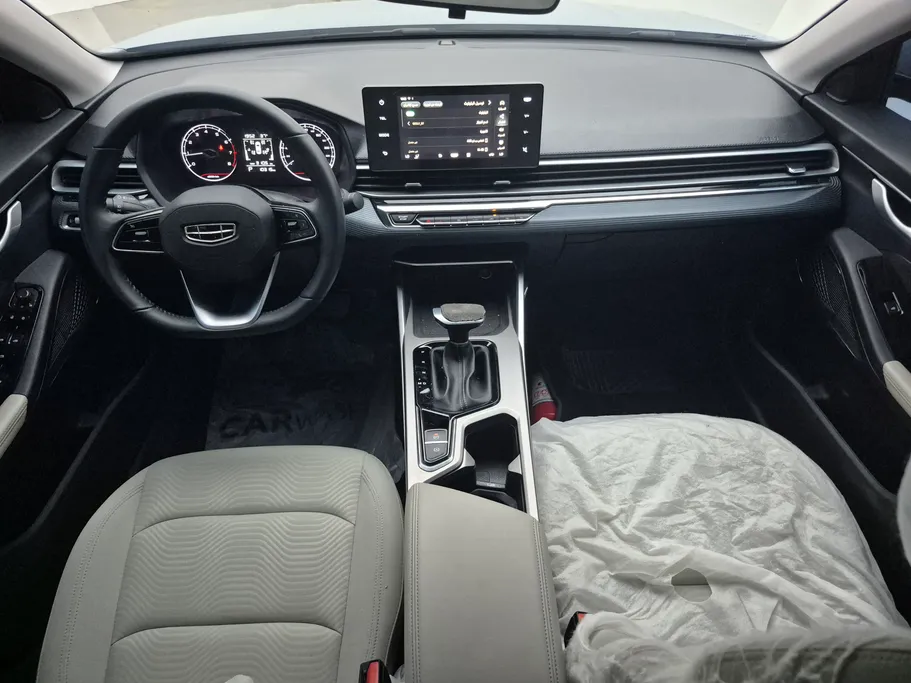 جيلي امجراند GS 2025 