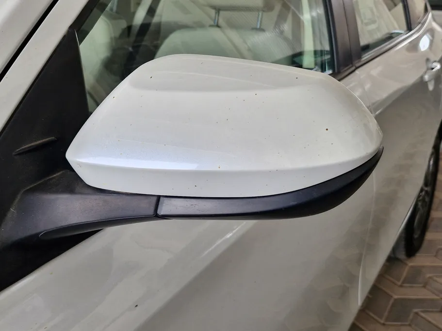 2023 Toyota Yaris  Y 