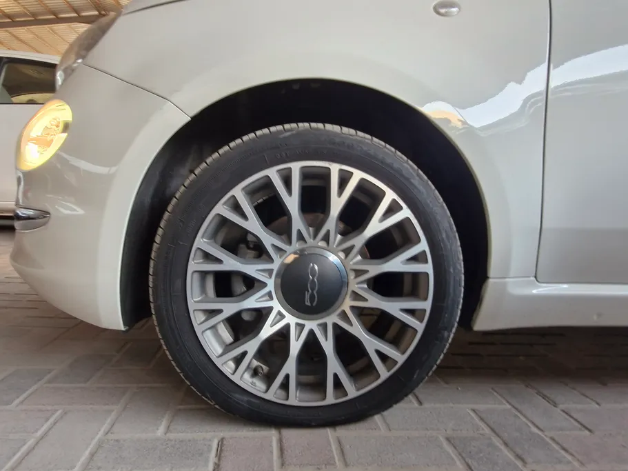 2022 Fiat 500 Dolce Vita  