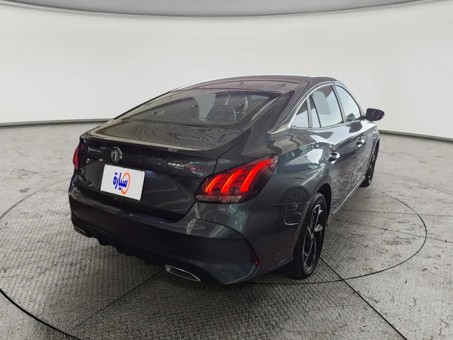 2022 MG GT LUX 