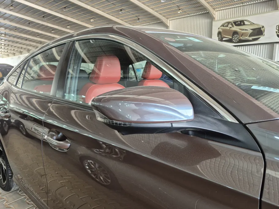 2022 MG GT LUX 