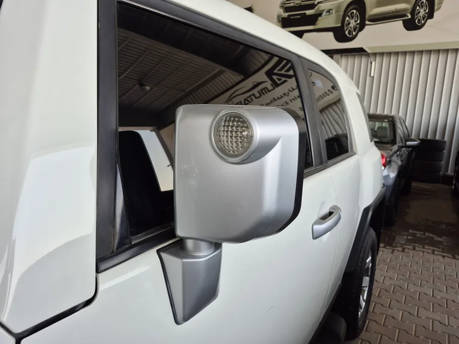 تويوتا اف جي FJ Cruiser 2021 