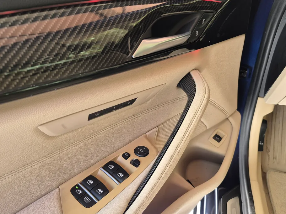 2019 BMW 5 Series 520i 