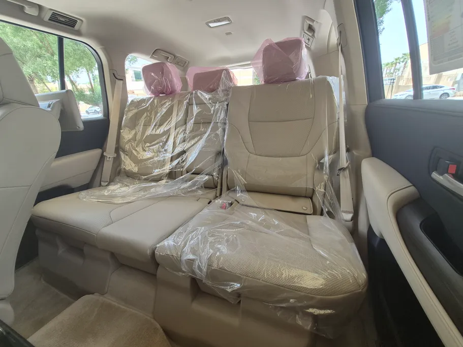 تويوتا لاندكروزر GXR4 2023 