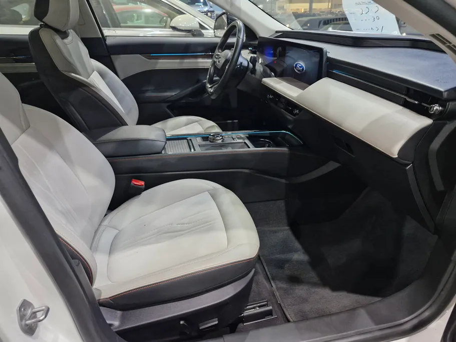 2024 Ford Taurus Titanium New Shape 