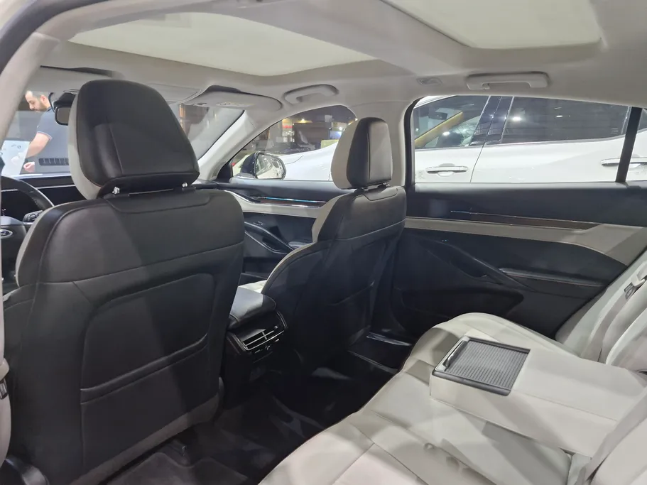 2024 Ford Taurus Titanium New Shape 