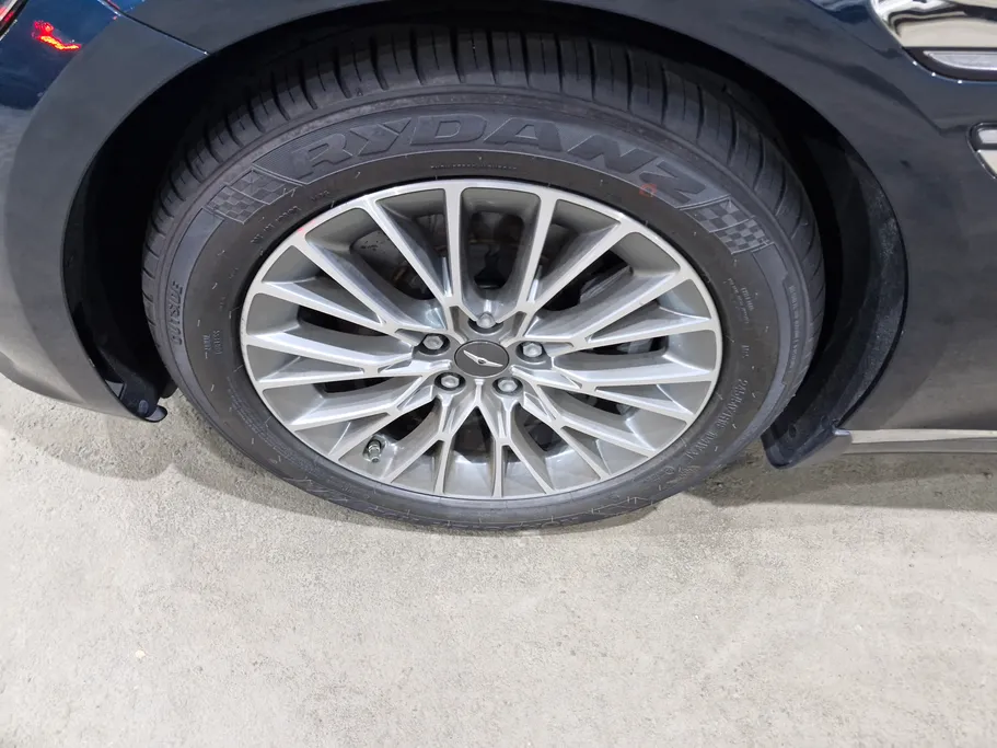 2024 Genesis G80 PRESTIGE 
