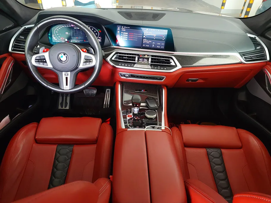2020 BMW X Series 6 M	 