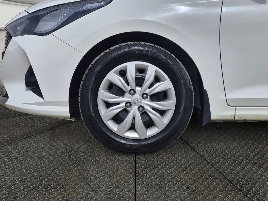 2023 Hyundai Accent Smart 