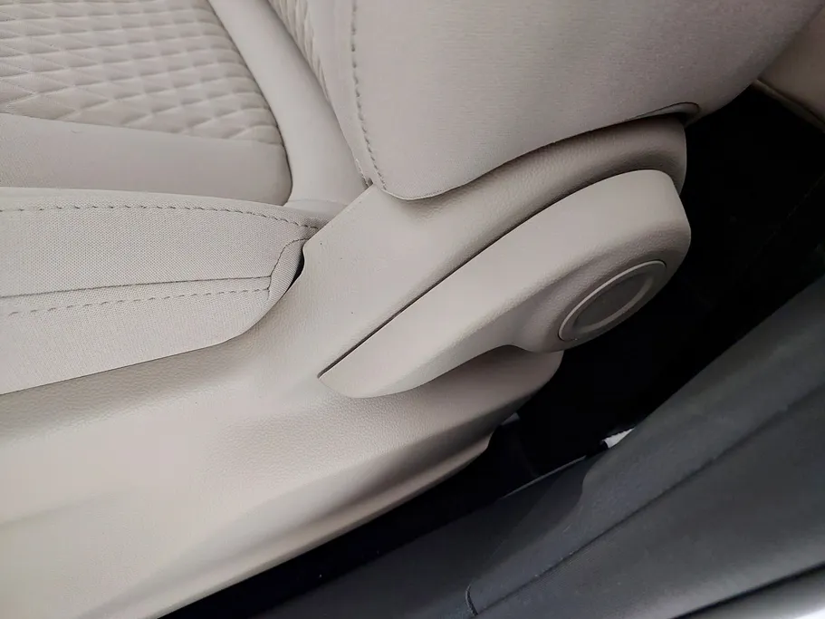 ام جي 5 COM 2024 