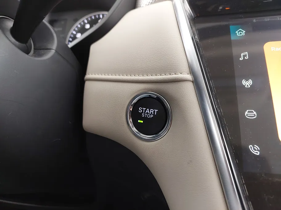 ام جي 5 COM 2024 