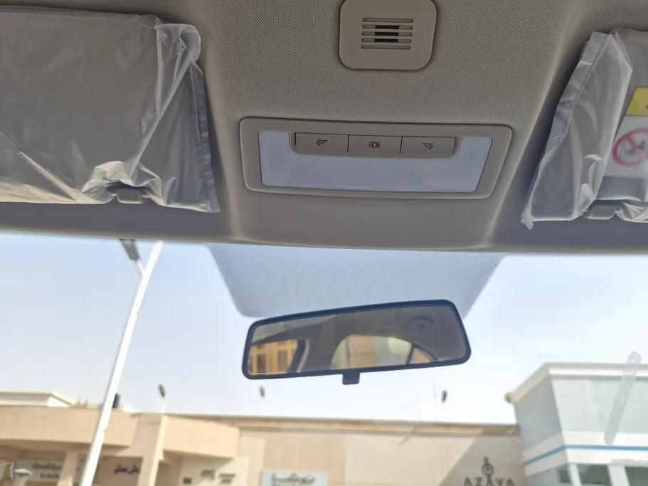 ام جي 5 COM 2024 