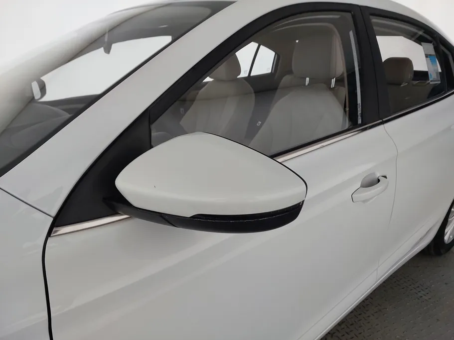 ام جي 5 COM 2024 