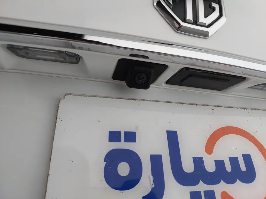 ام جي 5 COM 2024 