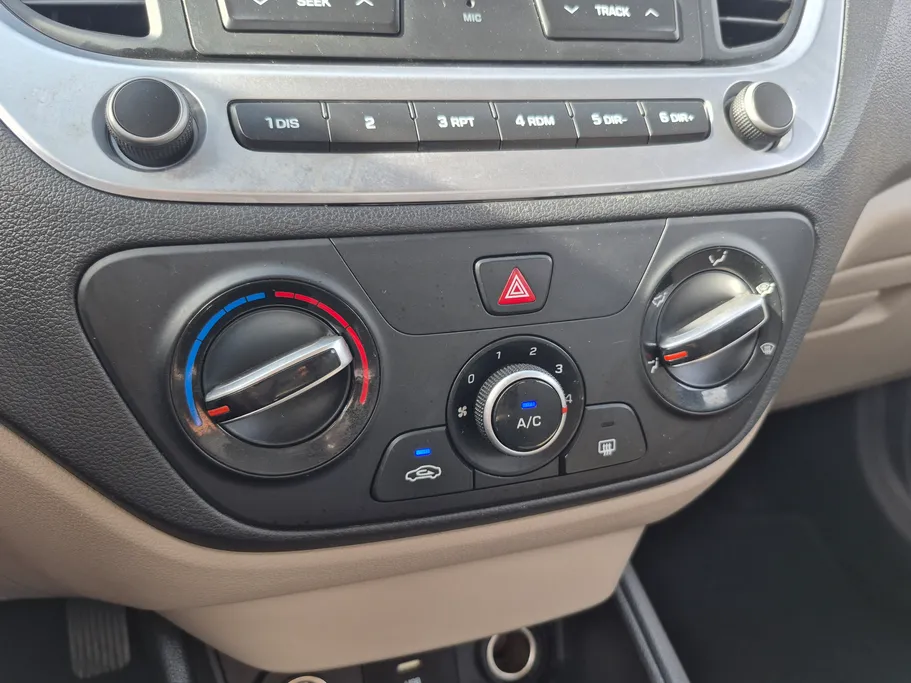 2023 Hyundai Accent Smart 