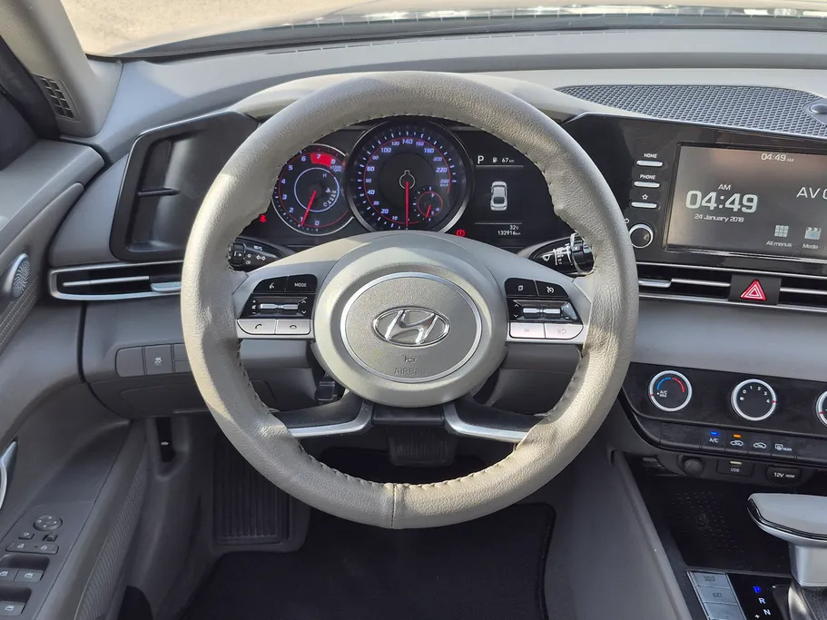 2021 Hyundai Elantra Smart Plus 