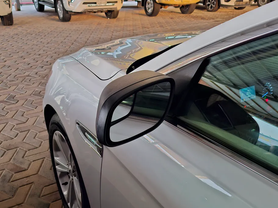 2018 Ford Taurus SE 