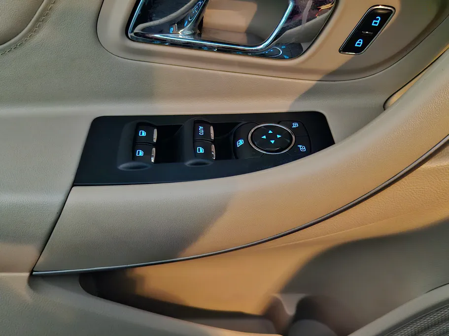 2018 Ford Taurus SE 