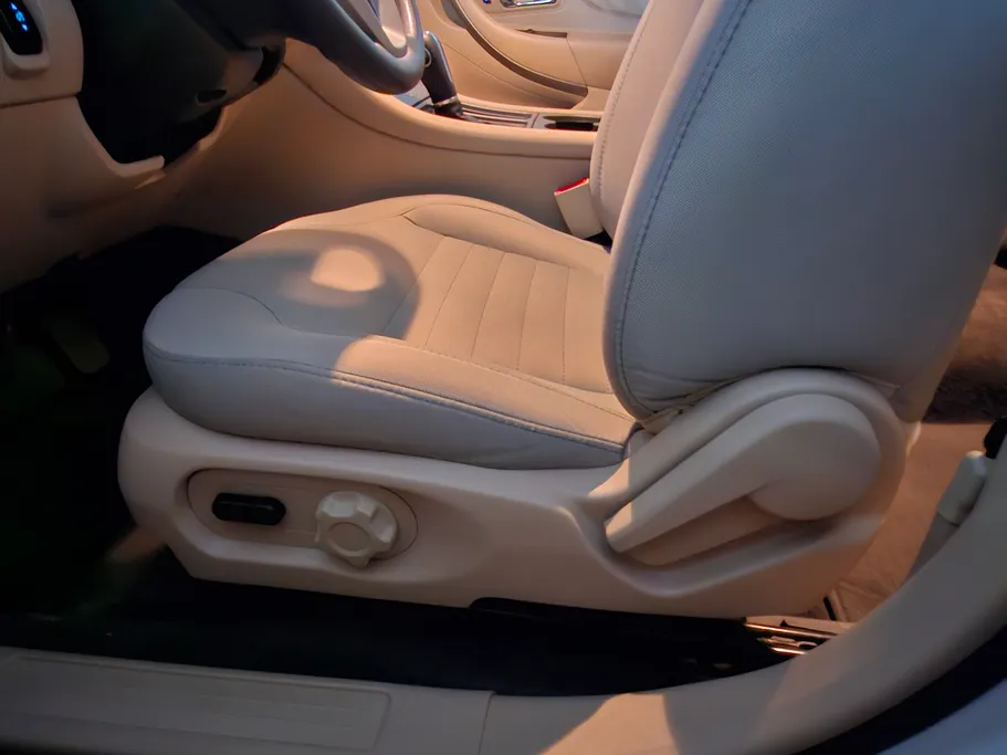 2018 Ford Taurus SE 