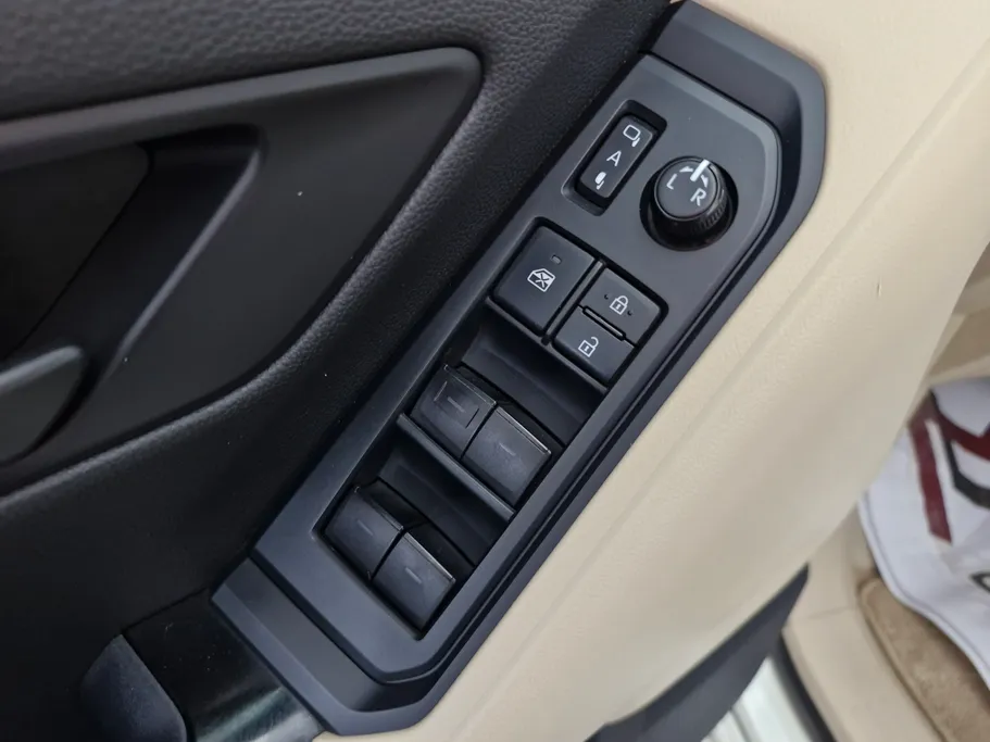 2022 Toyota Land Cruiser GXR2 