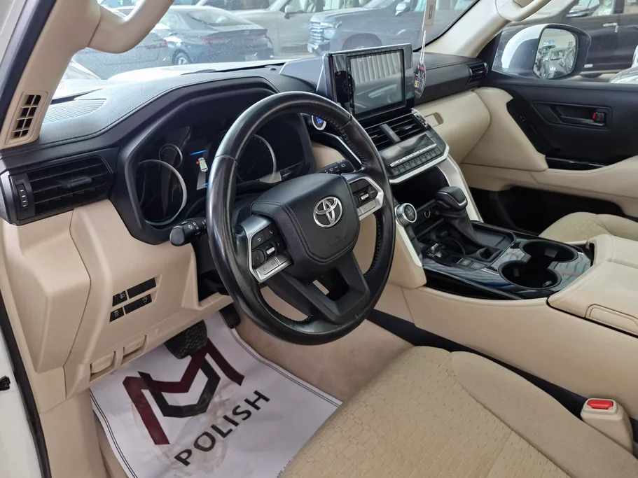 2022 Toyota Land Cruiser GXR2 