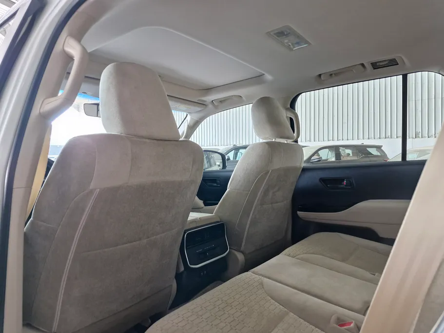 2022 Toyota Land Cruiser GXR2 