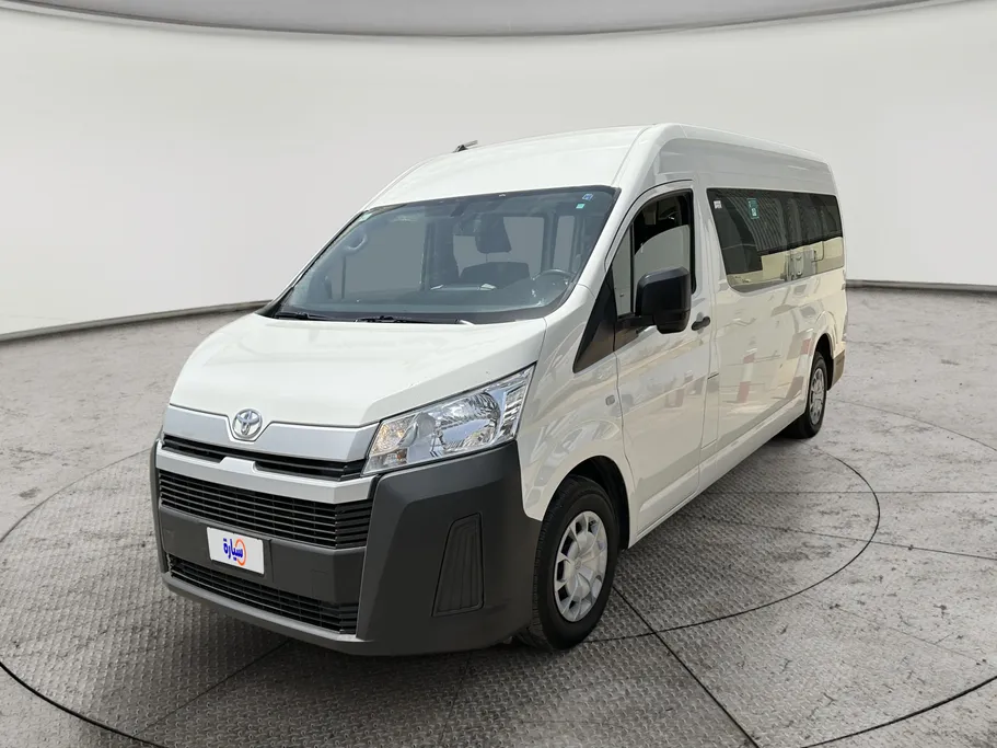 2023 Toyota Haice ركاب 