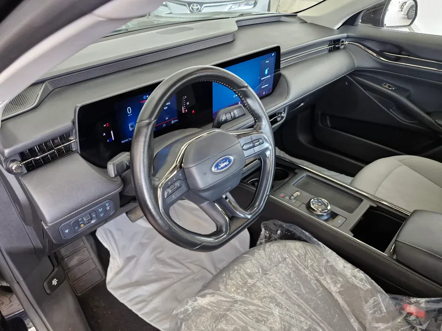 2023 Ford Taurus Ambiente 