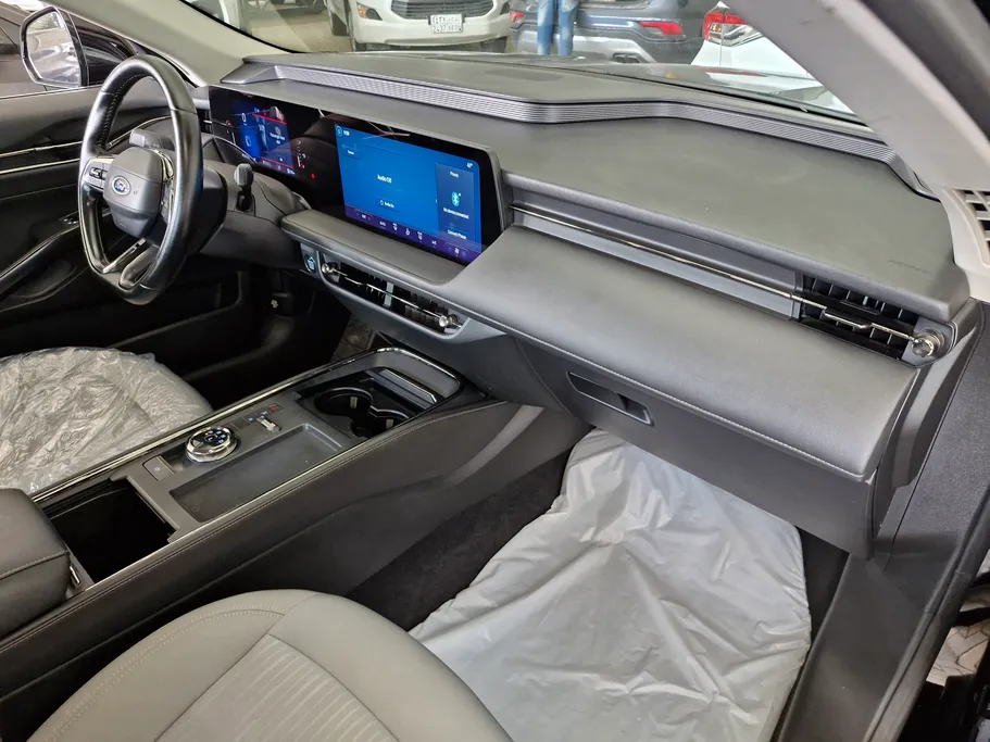 2023 Ford Taurus Ambiente 