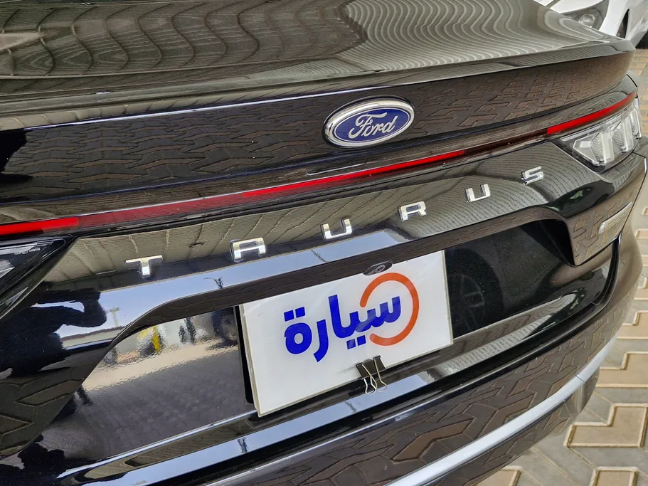 2023 Ford Taurus Ambiente 