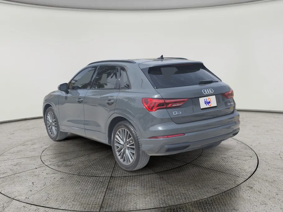 2023 Audi Q3 35 TFSl 