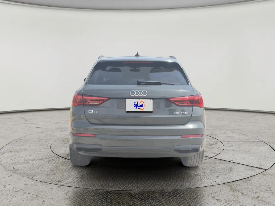 2023 Audi Q3 35 TFSl 