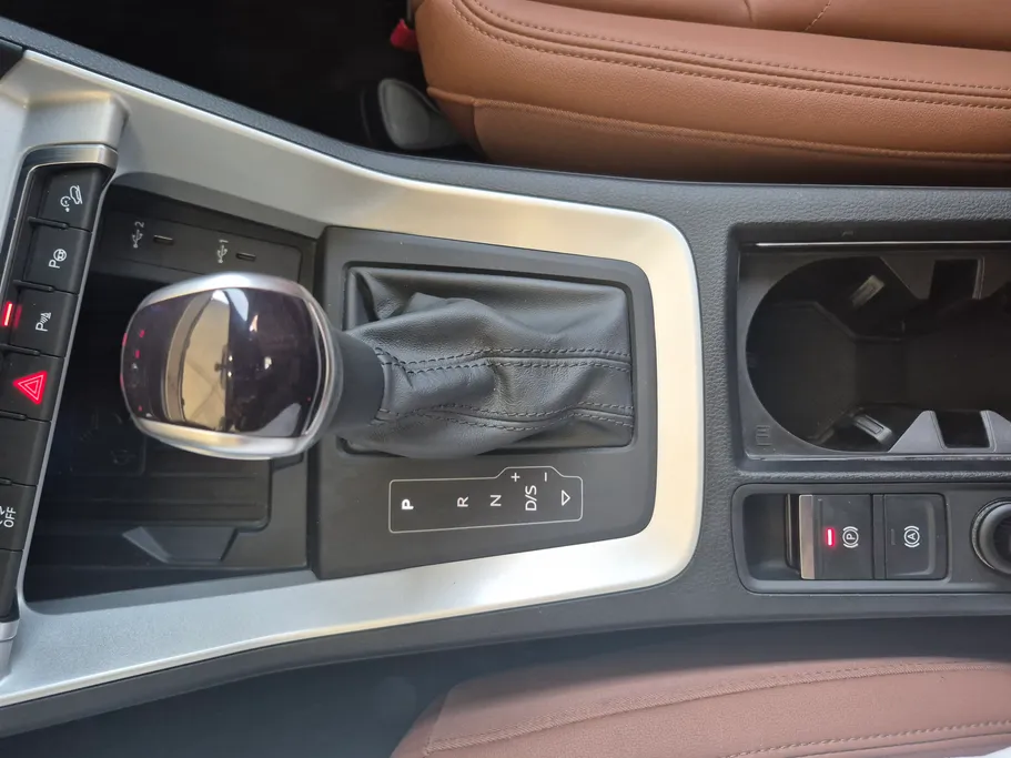 2023 Audi Q3 35 TFSl 