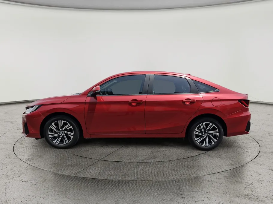 2023 Toyota Yaris  YX 