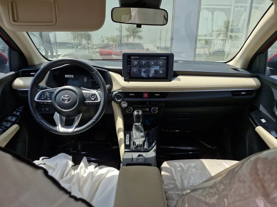 2023 Toyota Yaris  YX 