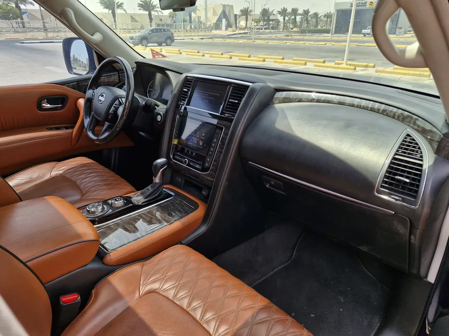 2020 Nissan Patrol Platinum 