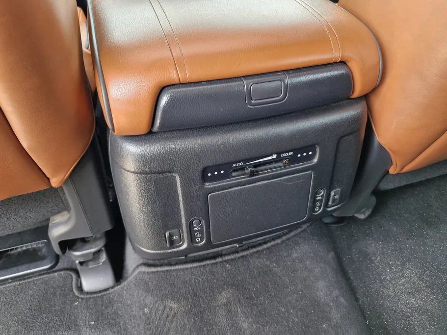 2020 Nissan Patrol Platinum 