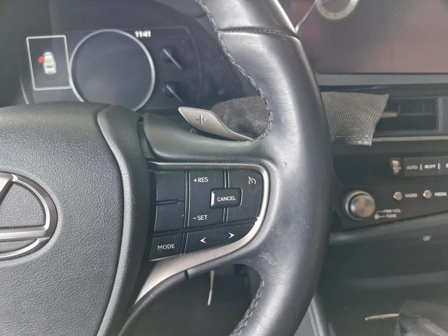 لكزس ES 250 AA Elegant 2024 